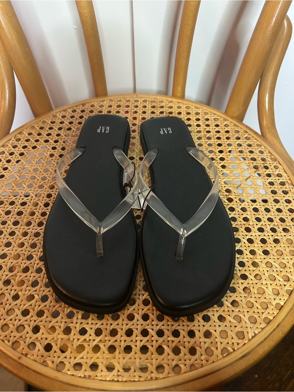 GAP Jelly Flip Flops Clear Strap Thong Sandals Size 8